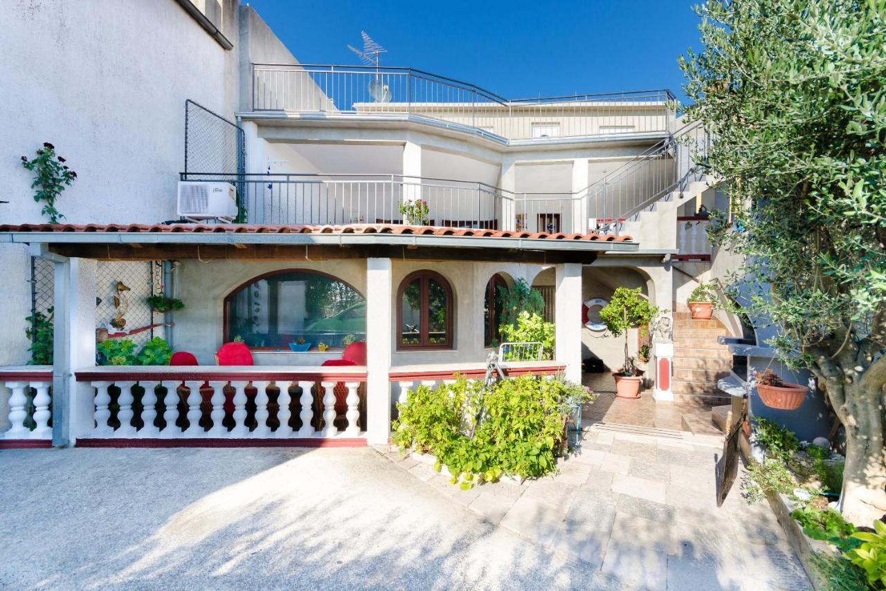 Apartment Goran Нови-Винодолски Экстерьер фото