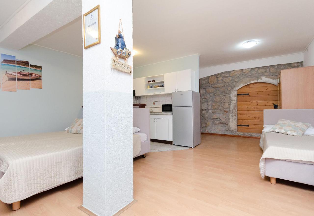 Apartment Goran Нови-Винодолски Экстерьер фото